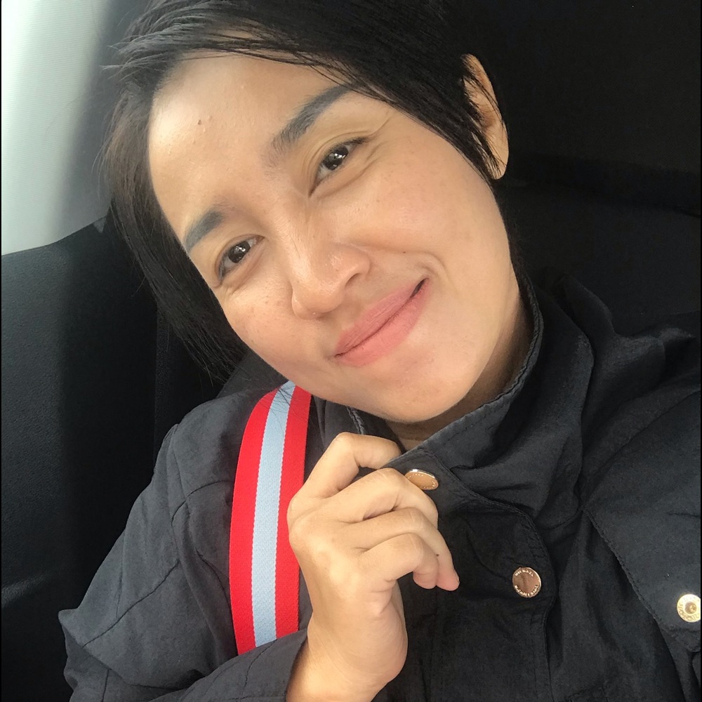 Meet your Posher, Ana